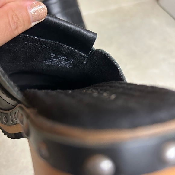 Kelsi Dagger Brooklyn for Anthropologie Stylish Black Clogs with Fringe Detail - Picture 5 of 7